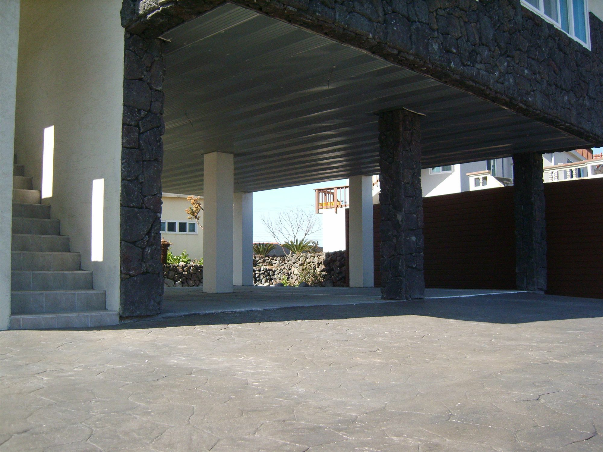 Be Road House Hotel Jeju Buitenkant foto